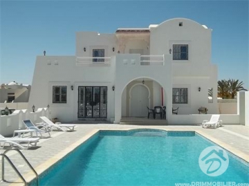 L 07 -                            بيع
                           Villa avec piscine Djerba